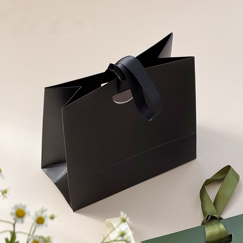 Fashion style paper bags for jewelry, cosmetics, and souvenirs 7 colors SP456