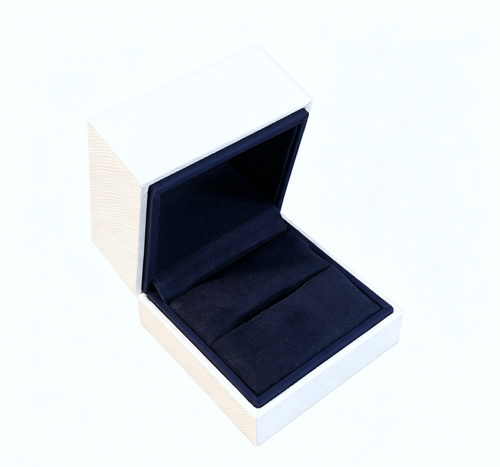 Double layered design cross-patterned exquisite ring box BL093