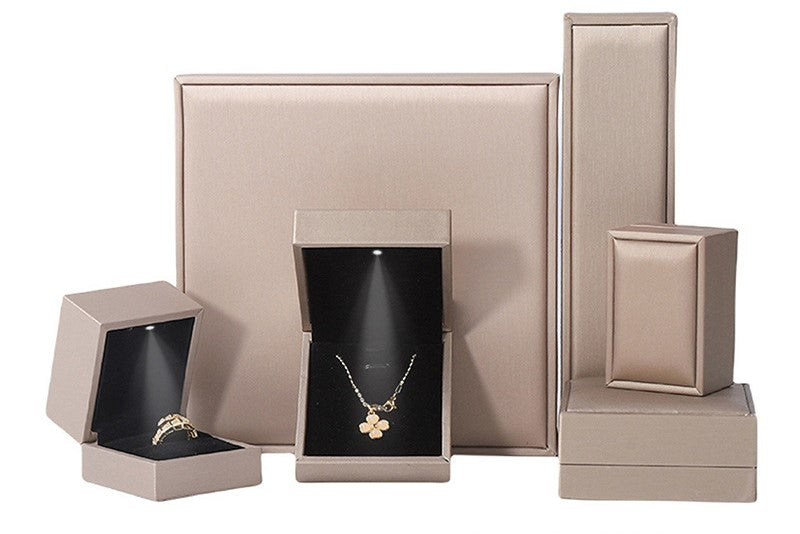 Classic style Pu leather LED light box L733
