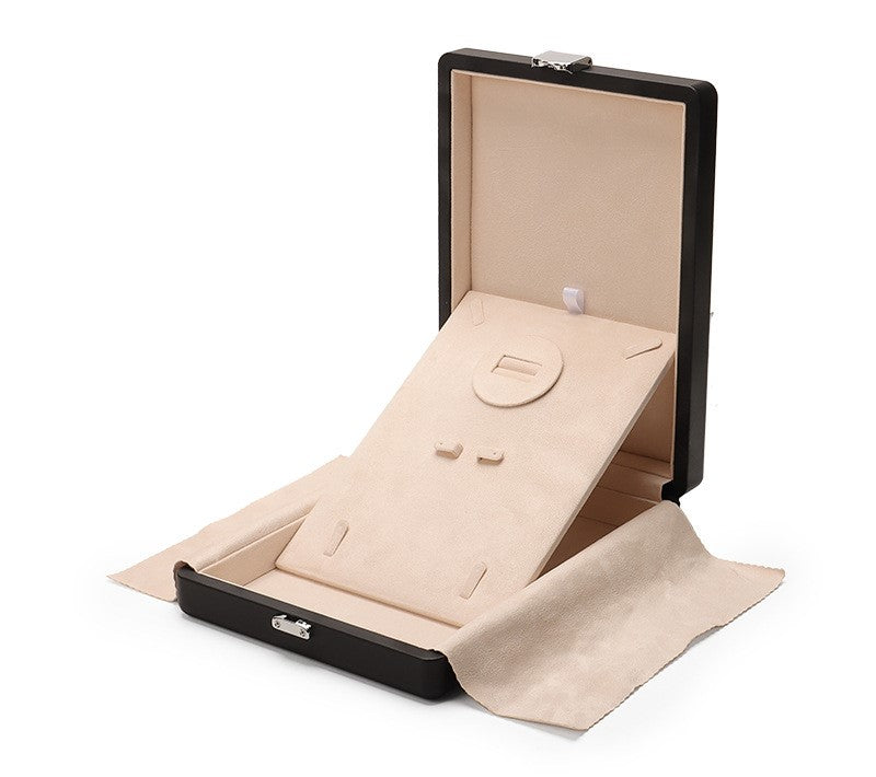 Well-crafted leather big necklace box with lock BN231