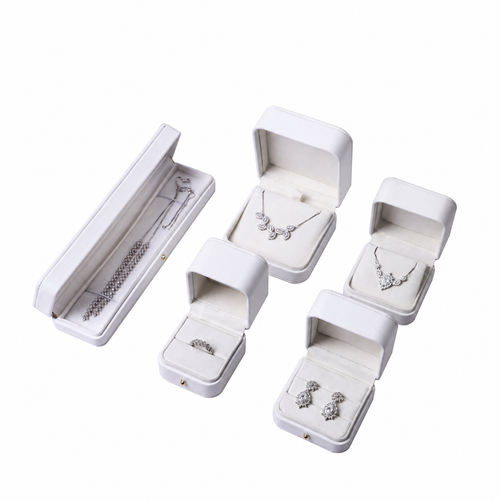 4 colors Pu leather material customizable ring box BL631