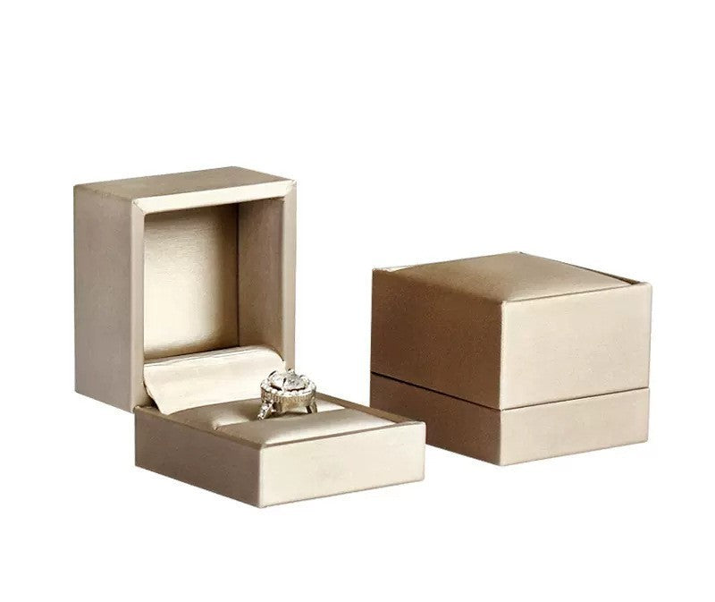 Classic silk champagne color leather ring box BL031