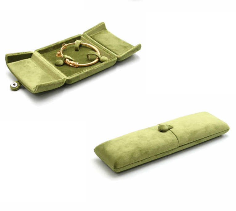 Silk velvet antique style ring box 3 colors BV235